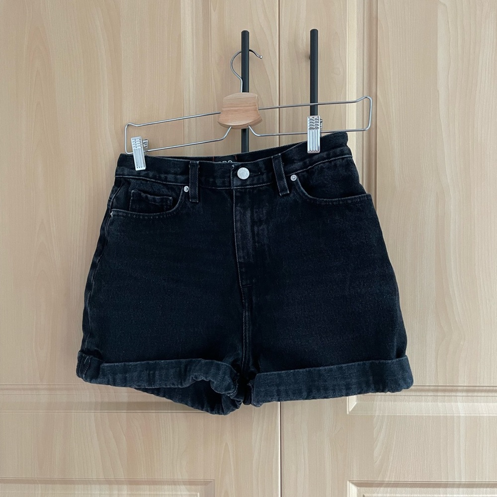 BDG Urban Outfitters Rolled Hem Mom Shorts Women’s | Size 27